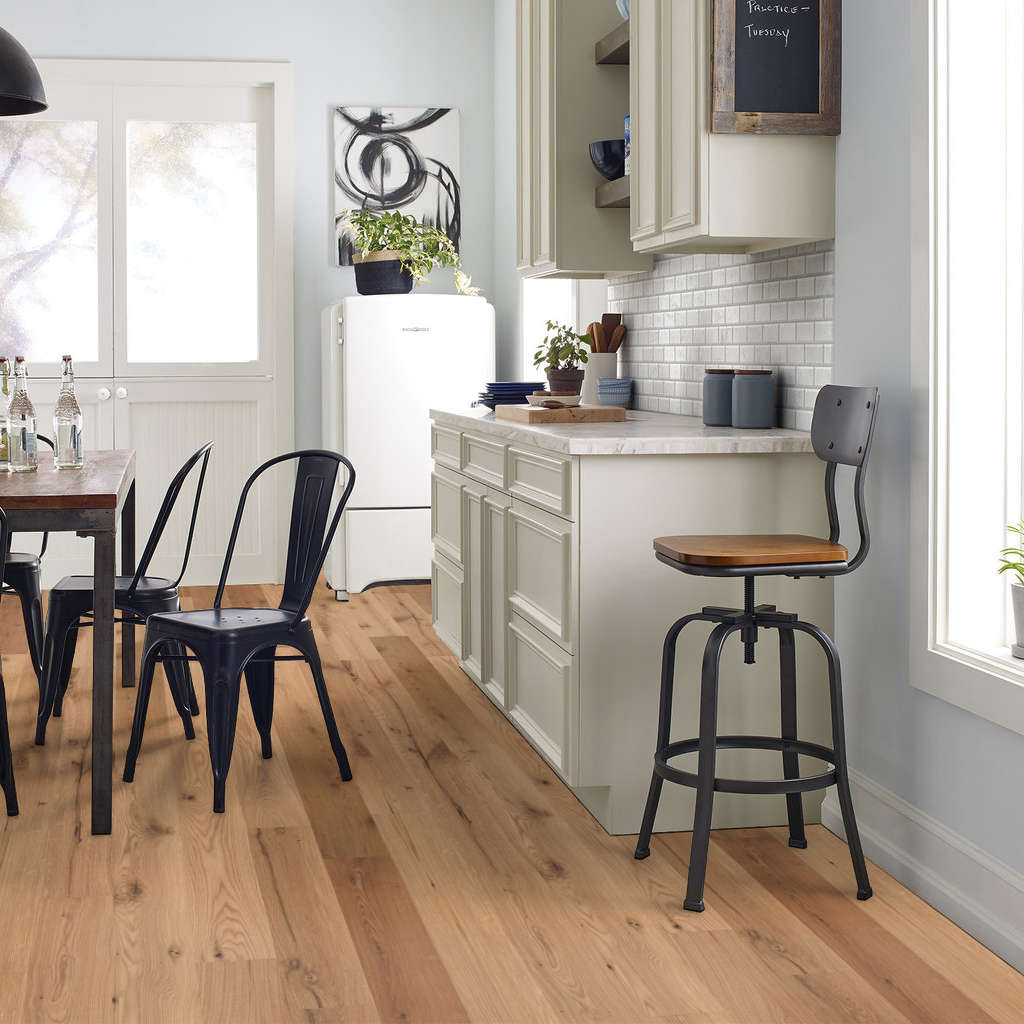 Shaw Reflection White Oak - NATURAL ($9.99 p/sf) SW661-01079