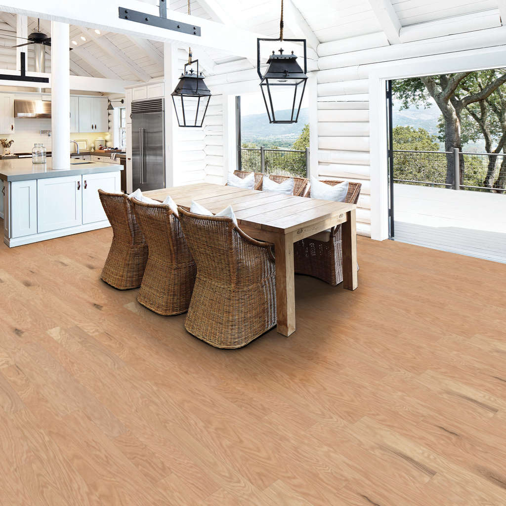 Shaw Hardwood Albright Oak 5" - Rustic Natural ($5.79 p/sf) SW582-00135