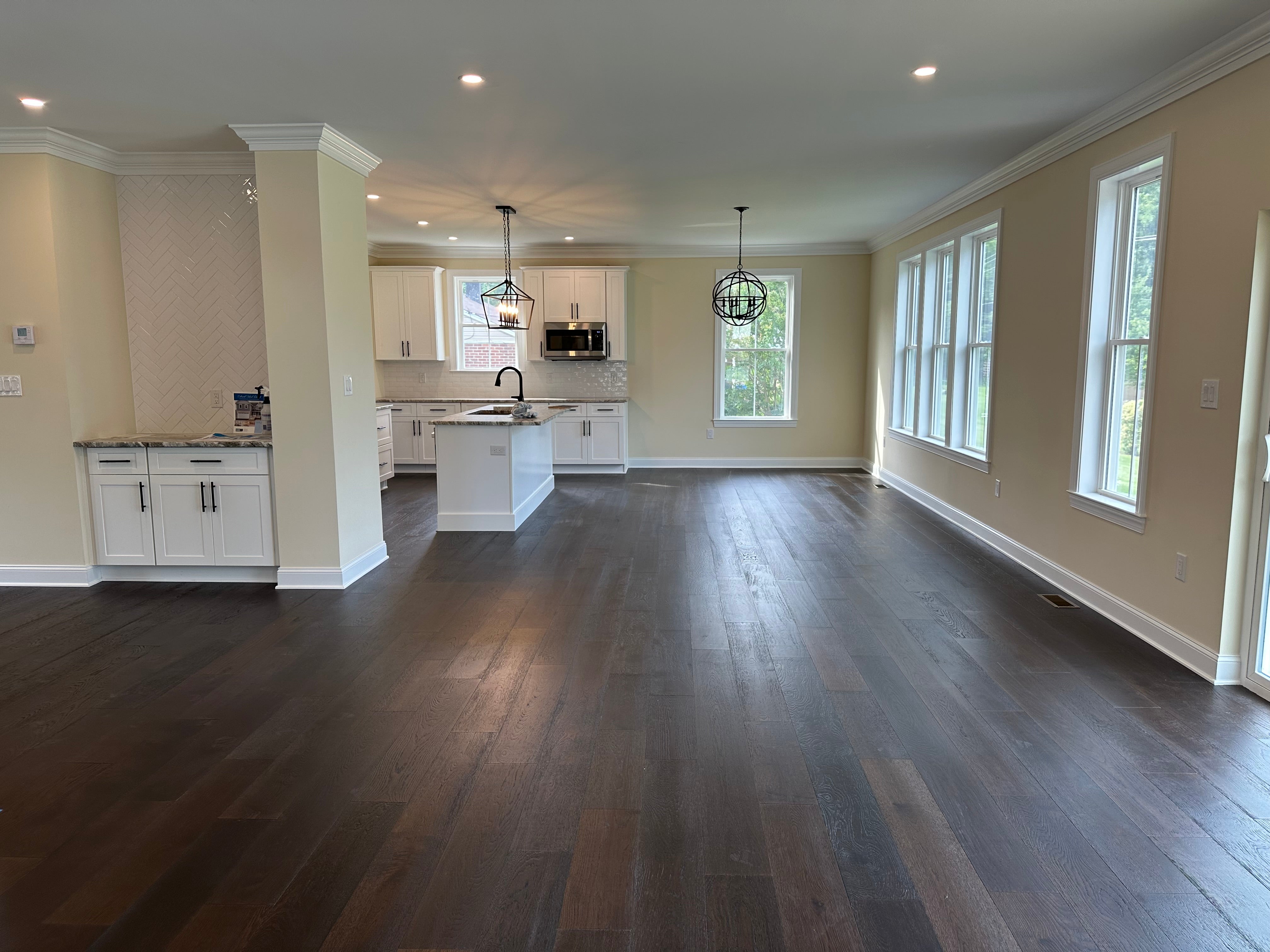 Shaw Castlewood Oak - ARROW ($10.89 p/sf) SW485-00533