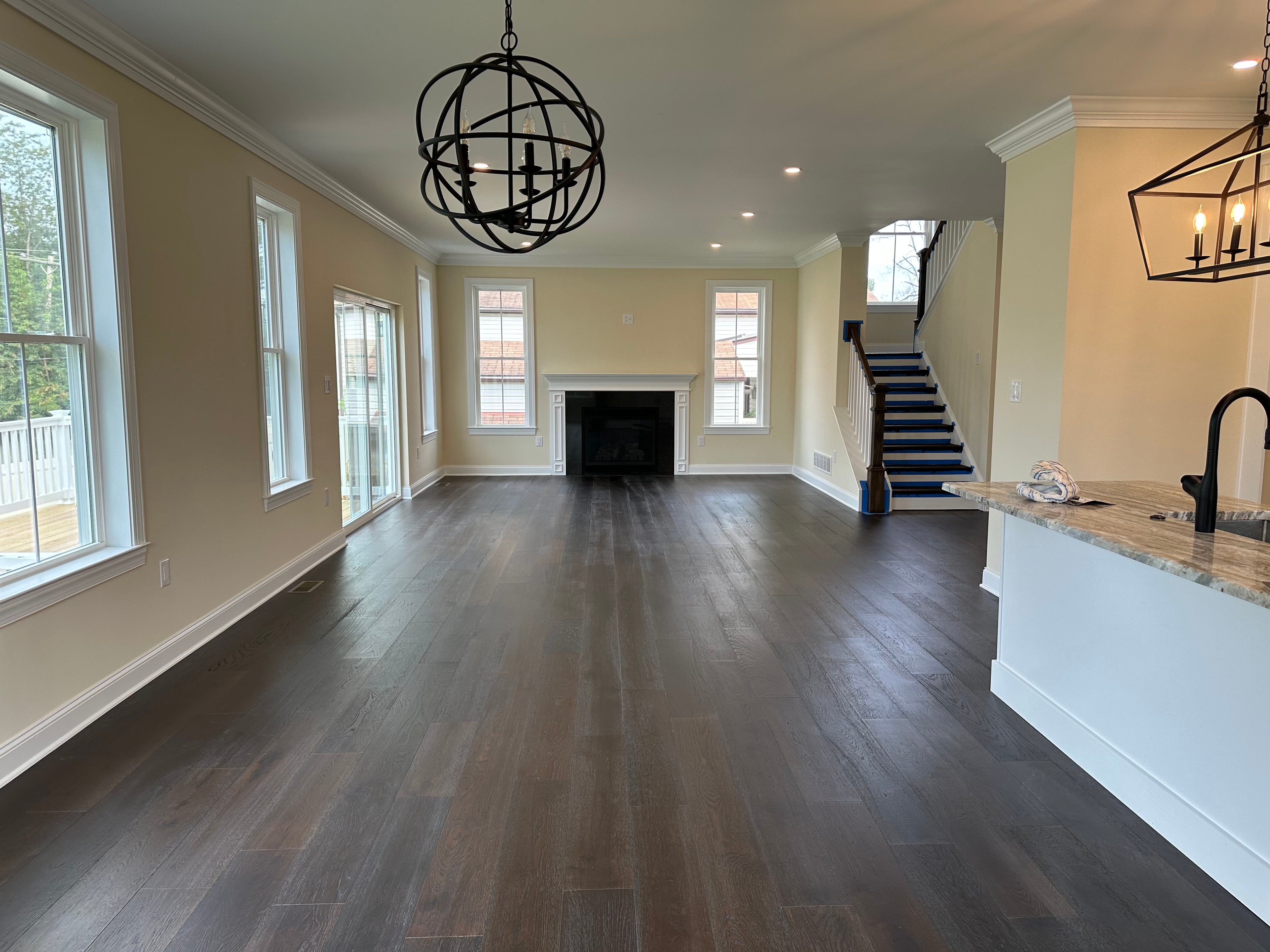 Shaw Castlewood Oak - ARROW ($10.89 p/sf) SW485-00533