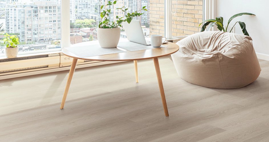 5th & Main Alba Reserve 20 - 7" South Bay ($3.09 p/sf) 5M329-02029