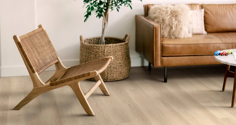 5th & Main Alba Reserve 20 - 7" Mesa Oak ($3.09 p/sf) 5M329-07194