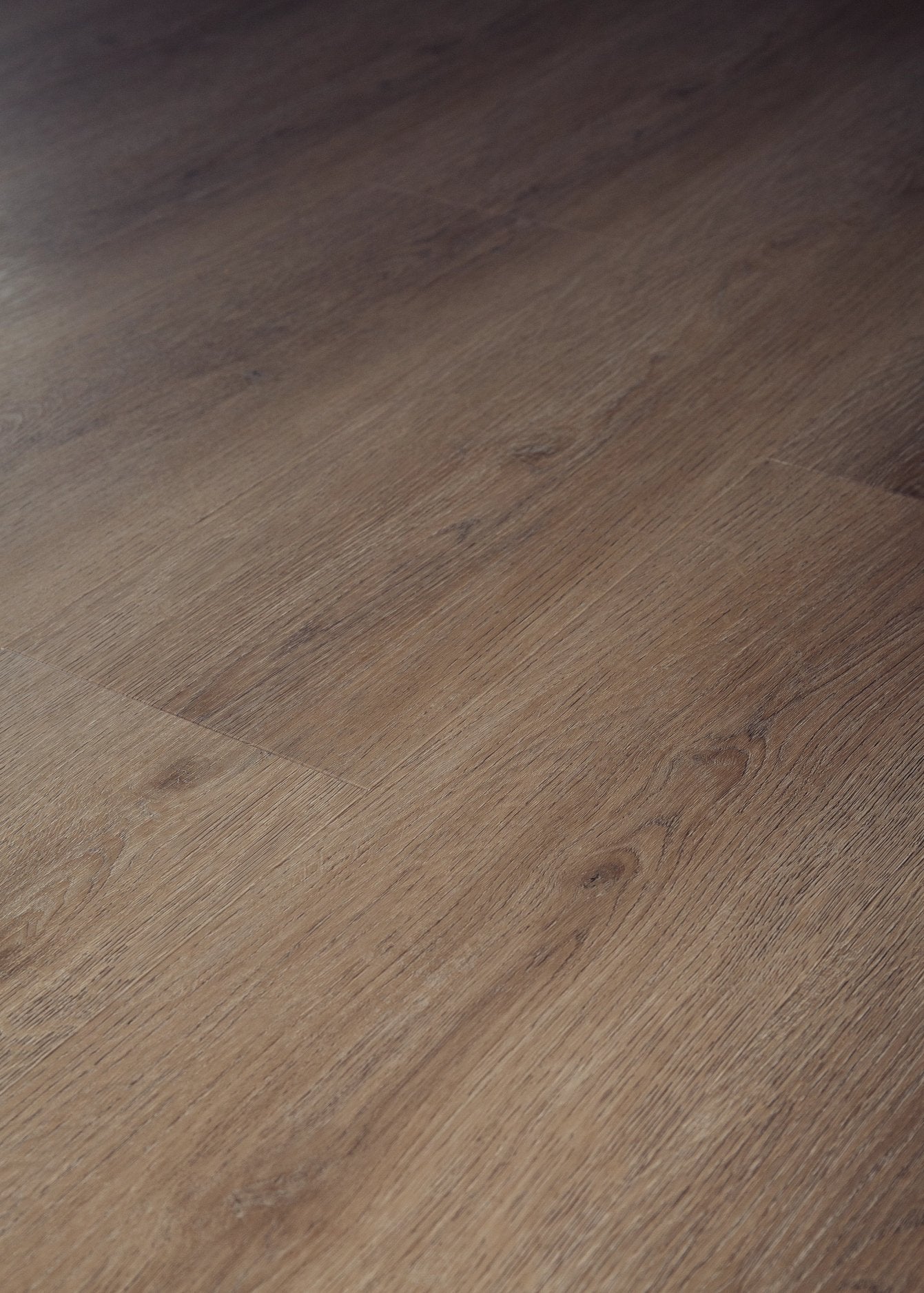 COREtec Plus - 7" Foxbury Oak ($5.99 /sf) VV024-08013