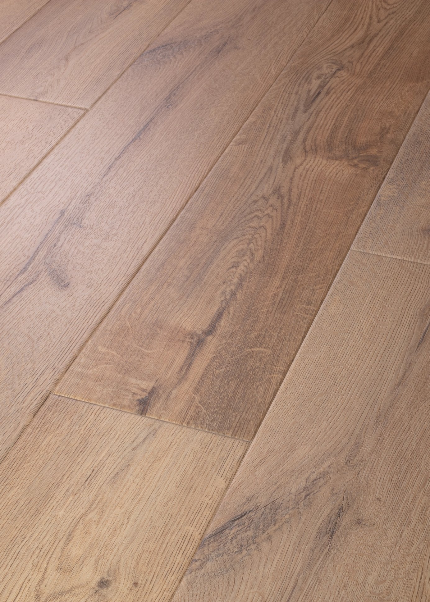 COREtec Plus Soft Step - 9" Sand Dollar Oak ($8.79 p/sf) VV810-05024
