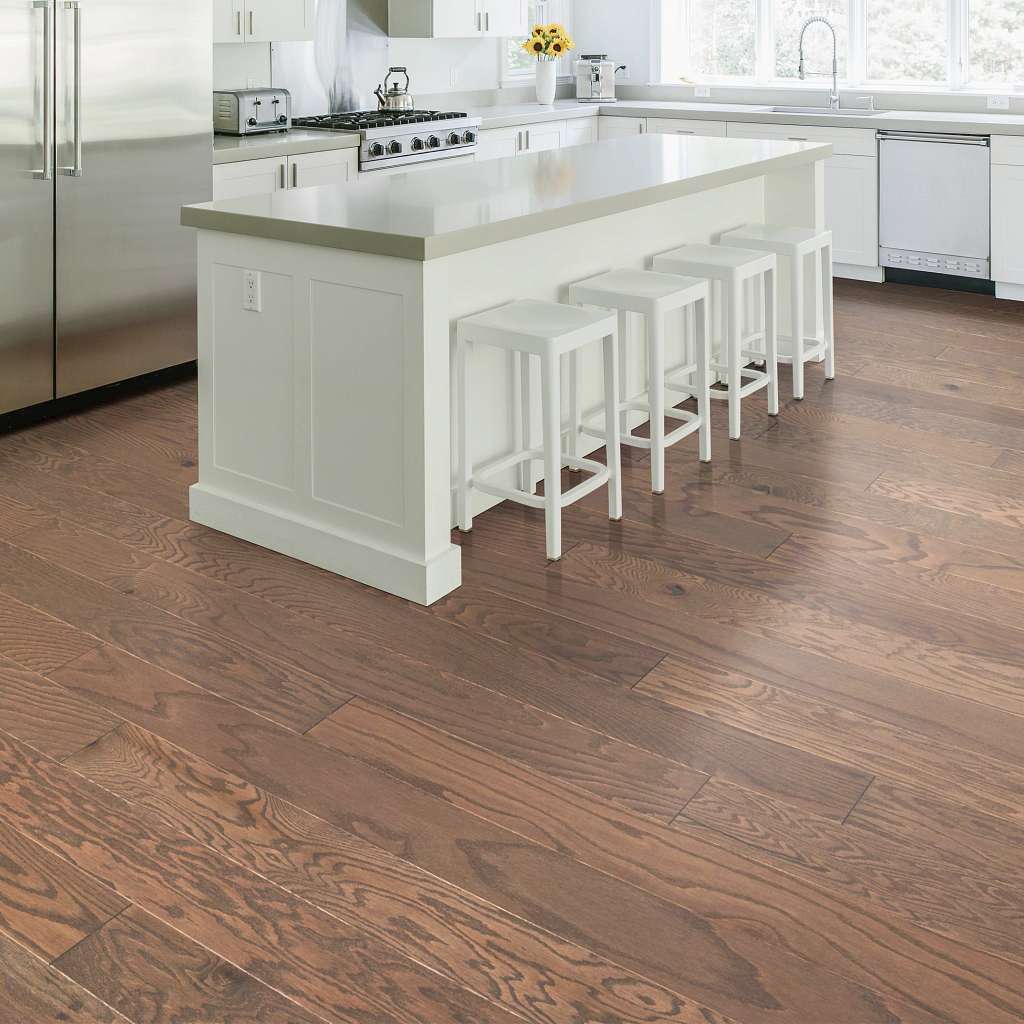 Shaw Hardwood Albright Oak 5" - Flax Seed Lg ($5.79 p/sf) SW582-07087