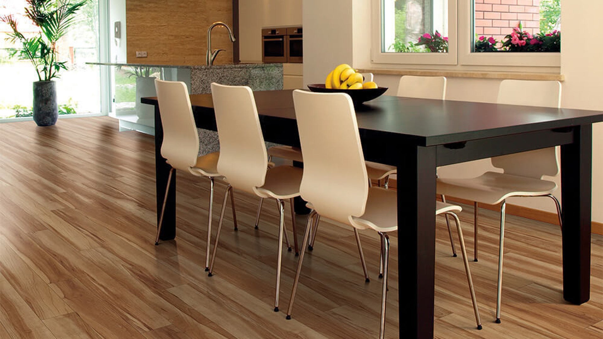 COREtec Plus - 5" Red River Hickory ($6.25 p/sf) VV023-00508