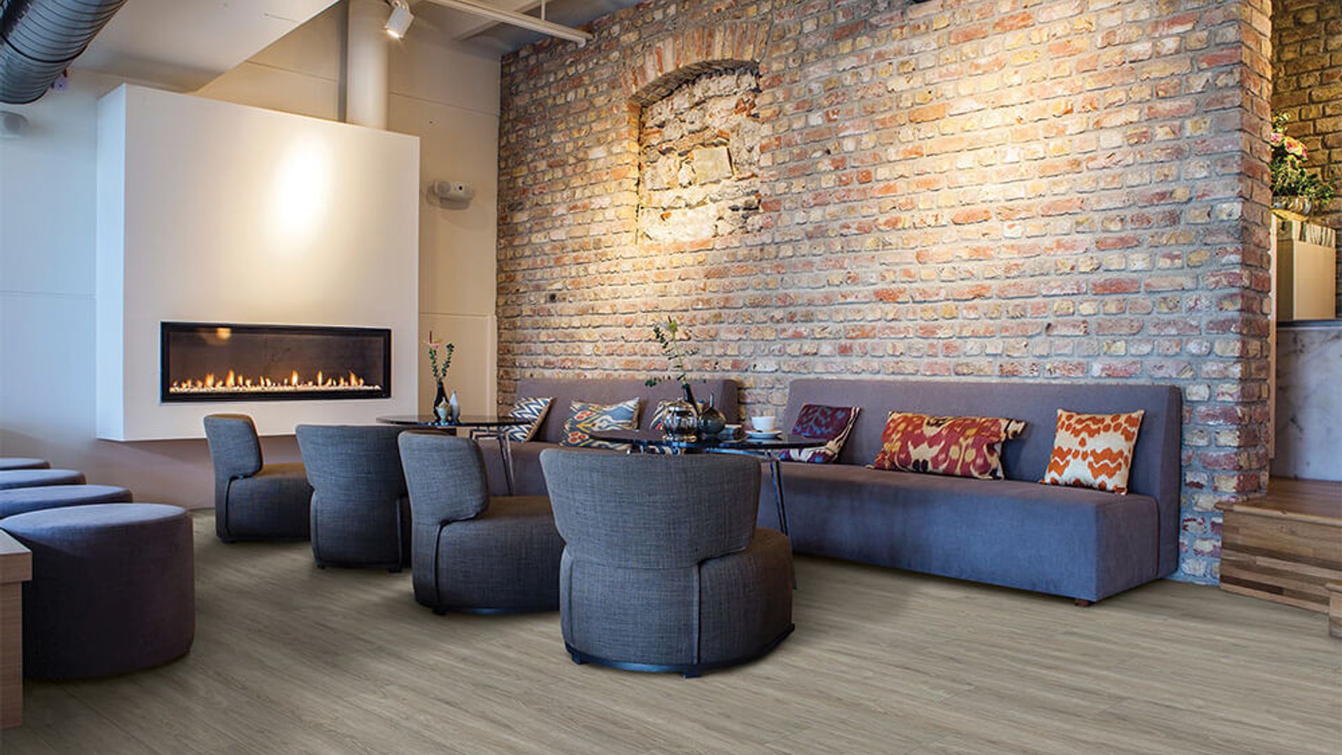 COREtec Plus XL - 9" Whitter Oak ($7.59 p/sf)