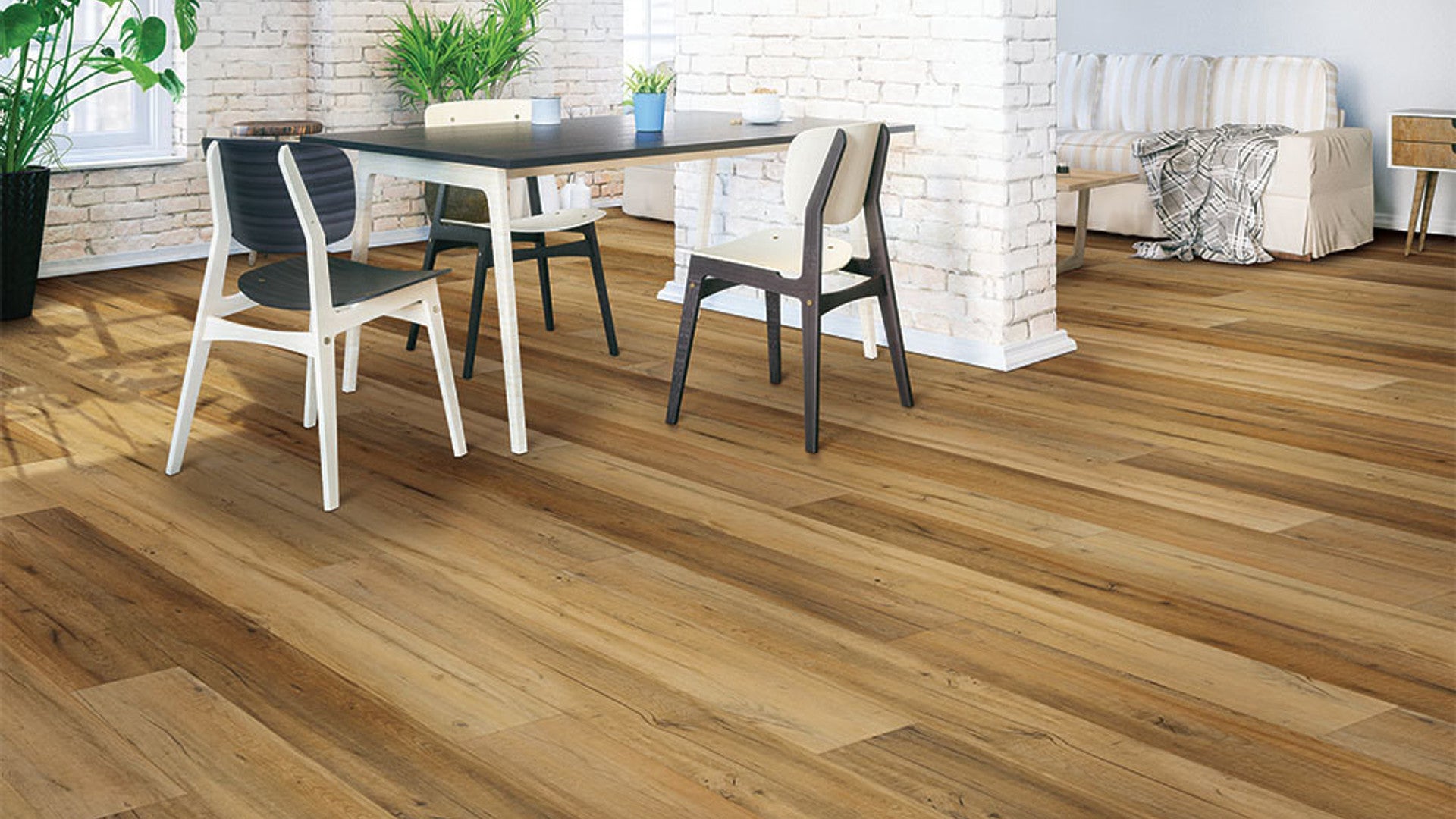 COREtec Plus Premium - 9" Virtue Oak ($8.79 p/sf) VV457-02904