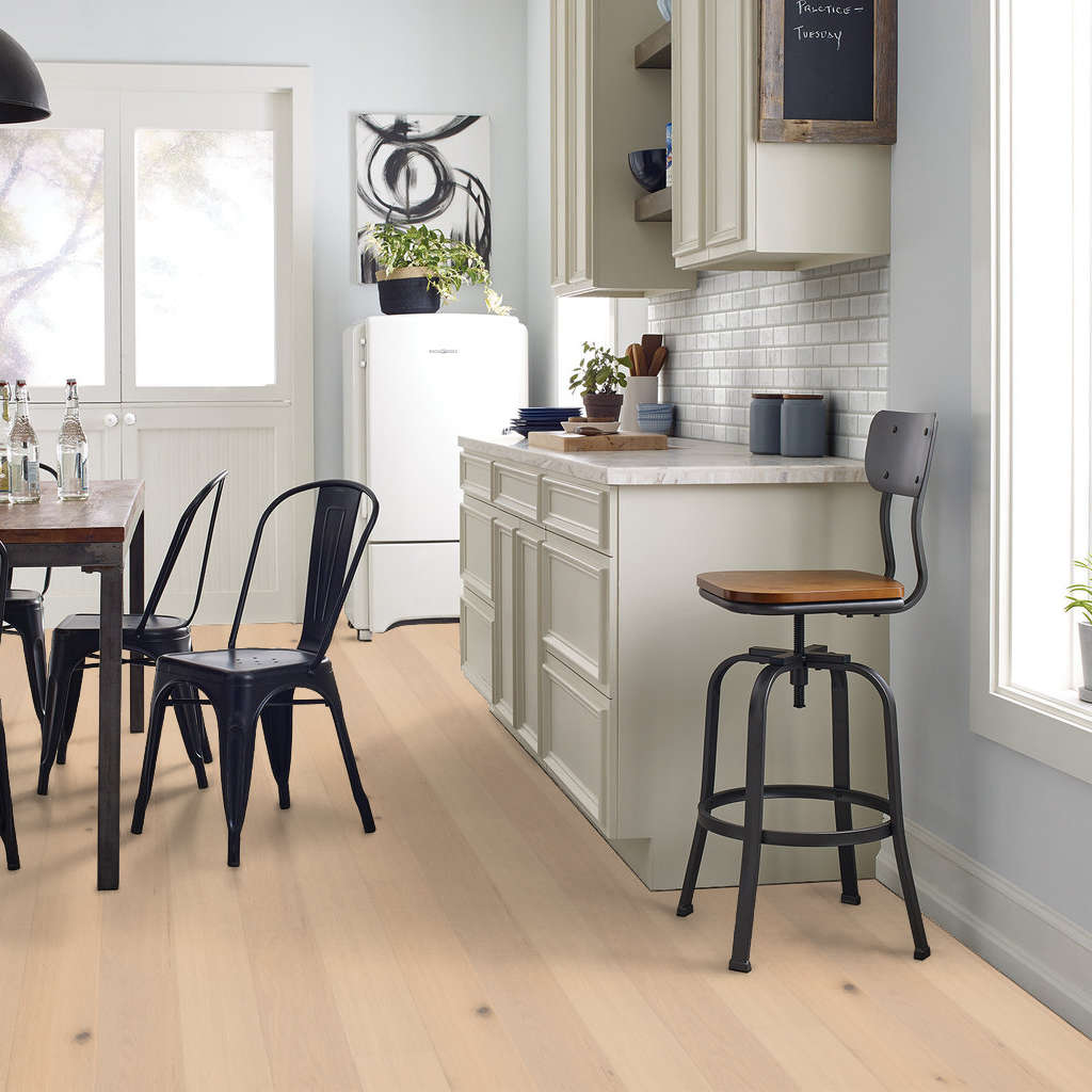 Shaw Sanctuary Oak 6-3/8" - SERENITY ($7.99 p/sf) SW714-01088