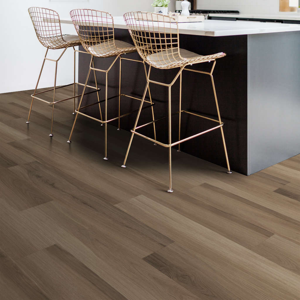 Shaw Endura Plus 7" - Almond Oak ($3.59 p/sf) 0736V-00154