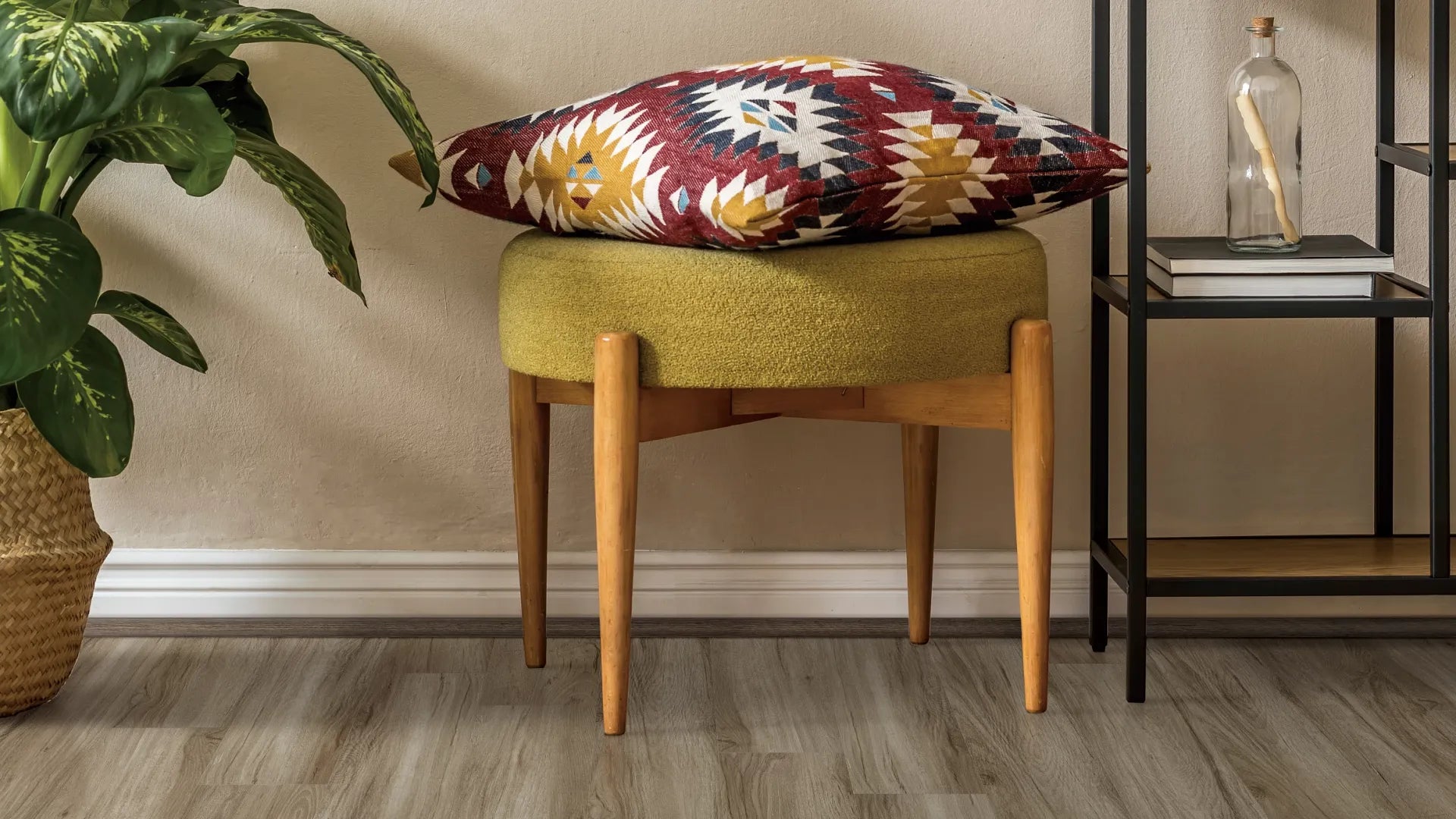 COREtec Plus One - 6" Artesia Hickory ($5.69 p/sf) VV585-05044