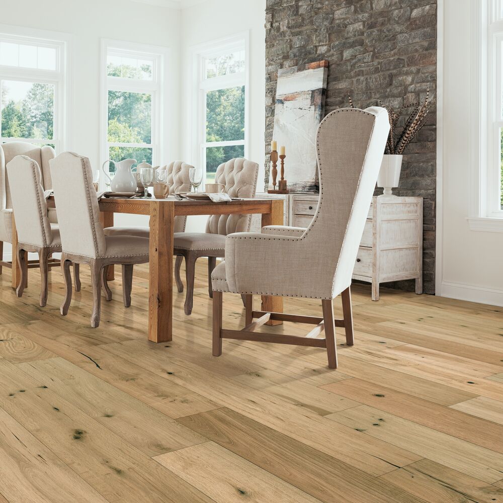 Bruce Engineered Brushed Impressions Gold - 7-1/2" Dream Refuge ($7.88/sf)