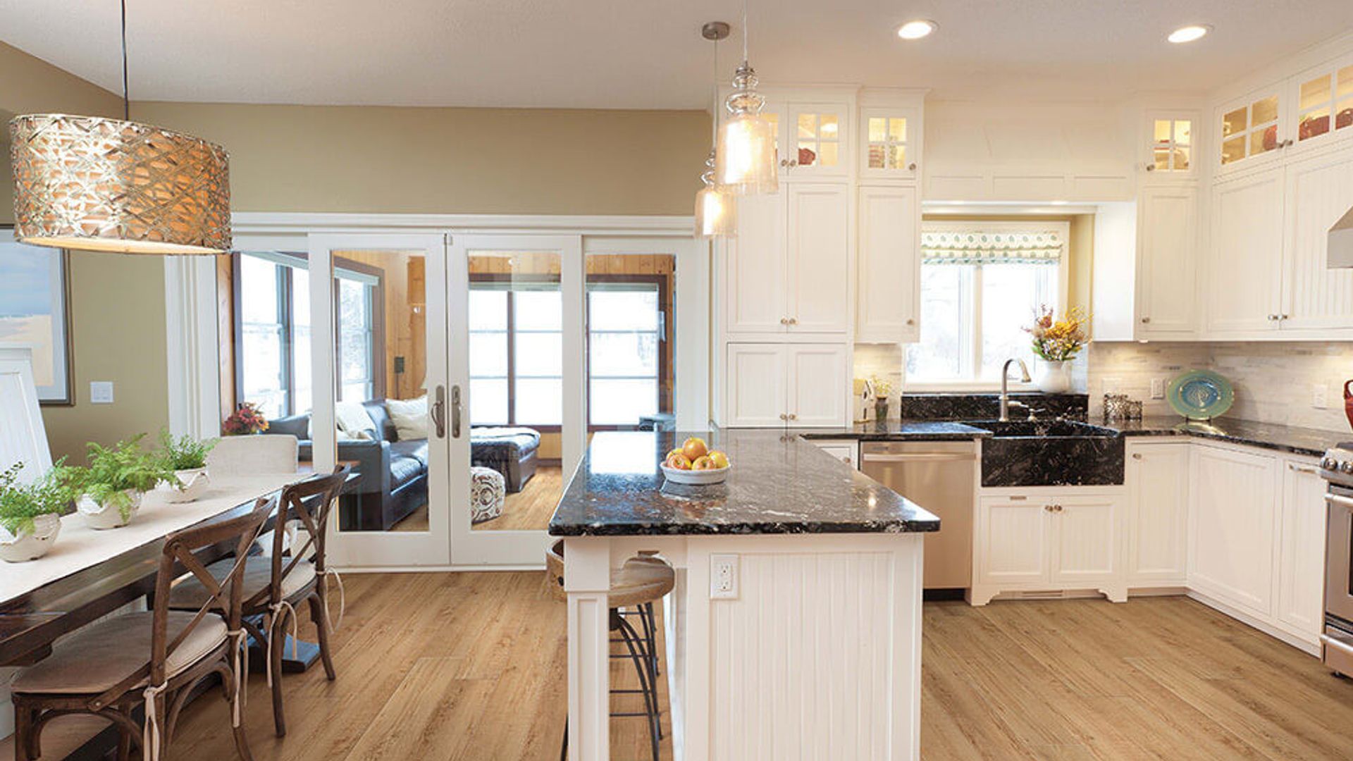 COREtec Plus XL Enhanced - 9" Waddington Oak ($7.89 p/sf) VV035-00915